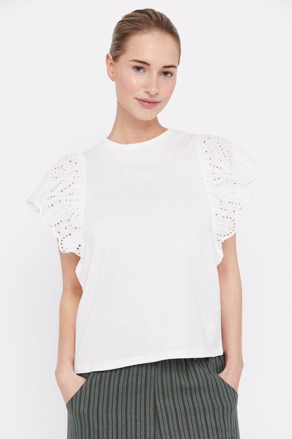 Camisa Blanca Camisetas De Mujer Cortefiel La Camisa Blanca De