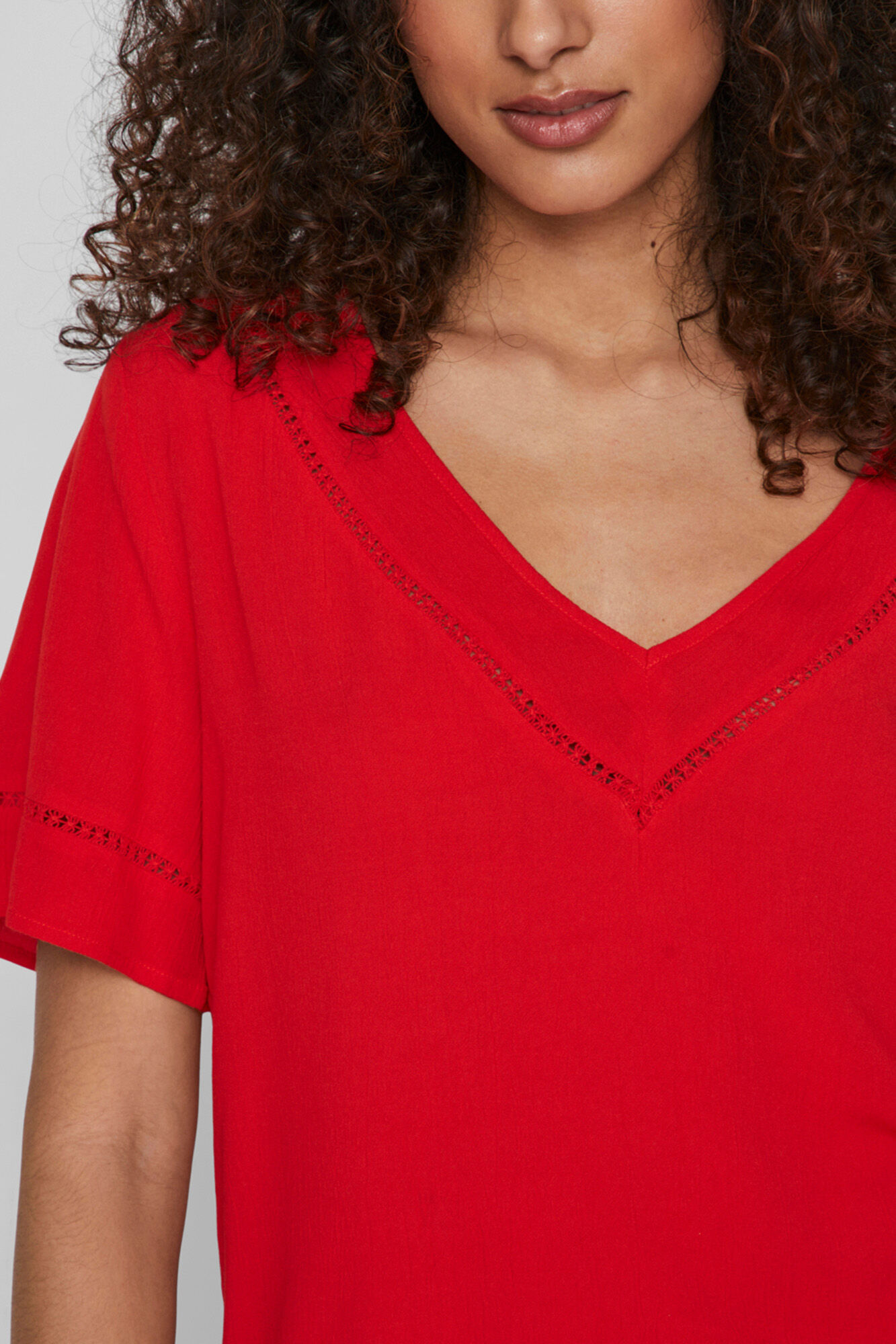 Vila T-shirt de mulher manga curta croch&eacute;