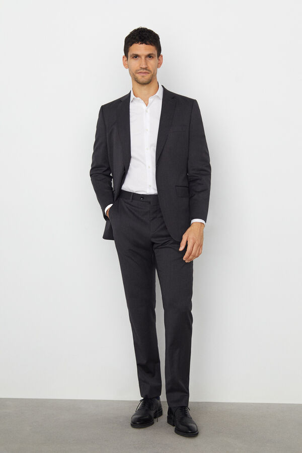 Cortefiel Cal&ccedil;as lisas tailored fit Cinzento