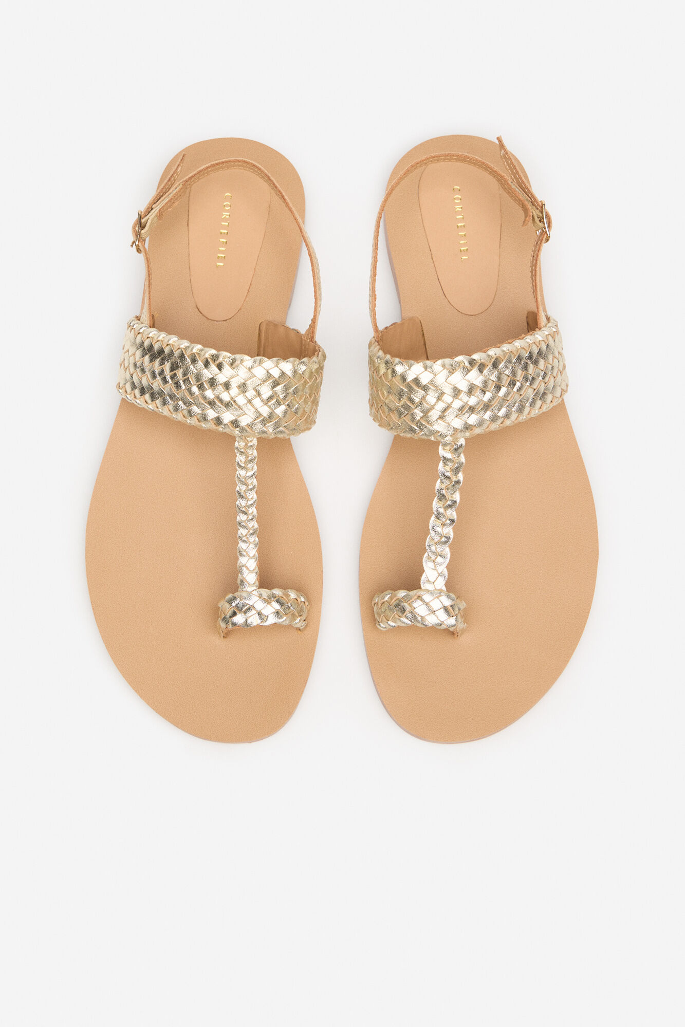 Cortefiel Sand&aacute;lia pele entran&ccedil;ada