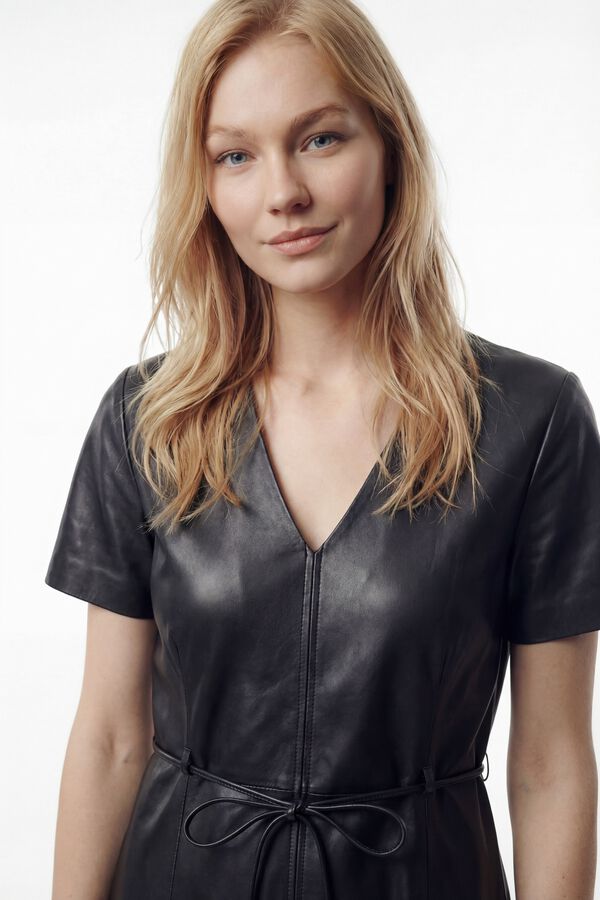 Vila Vestido midi de couro sint&eacute;tico Preto