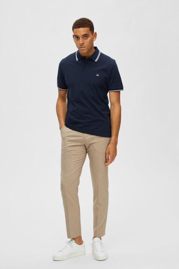 Selected Polo de algod&oacute;n org&aacute;nico con logo bordado con detalle en cuello y mangas. Azul marino