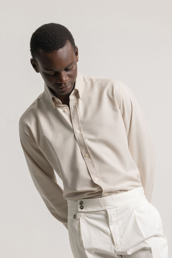 PuroEGO Camisa oxford slim fit Beige