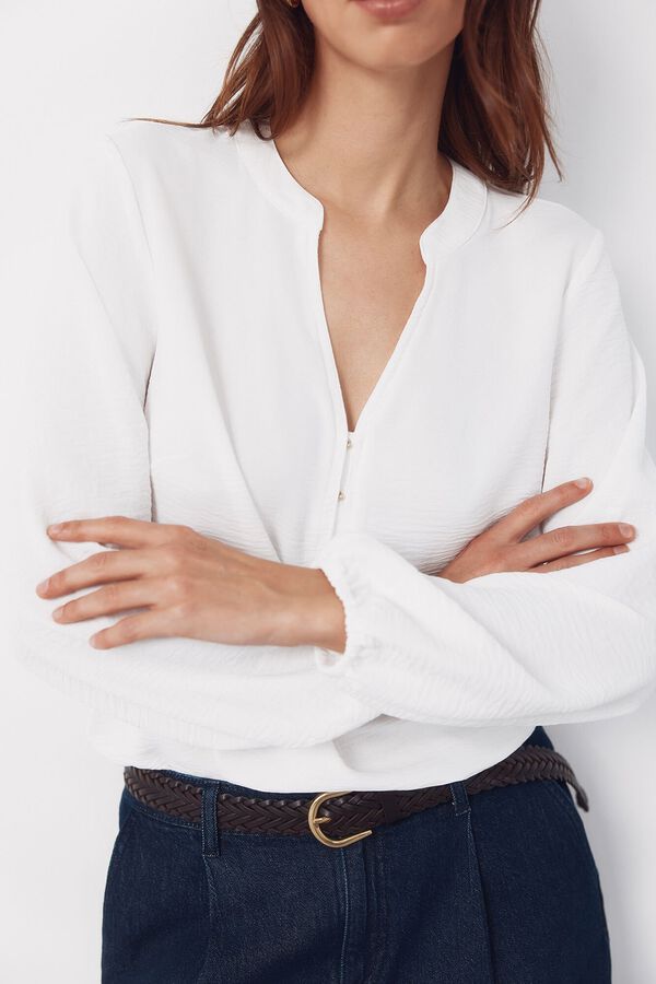 Cortefiel Blusa mandarim com bot&otilde;es Ecru
