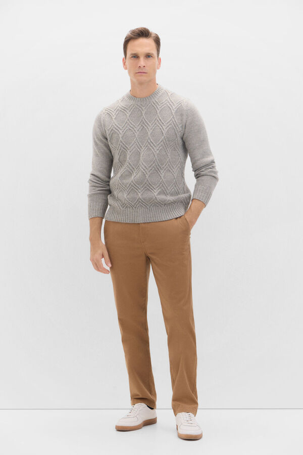 Cortefiel Su&eacute;ter de l&atilde; tran&ccedil;ada com diamantes com gola caixa Tostado