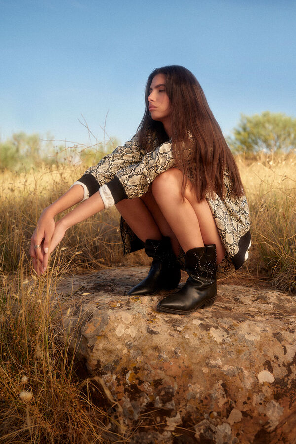 Slowlove Bomber efecto piel de serpiente Estampado blanco