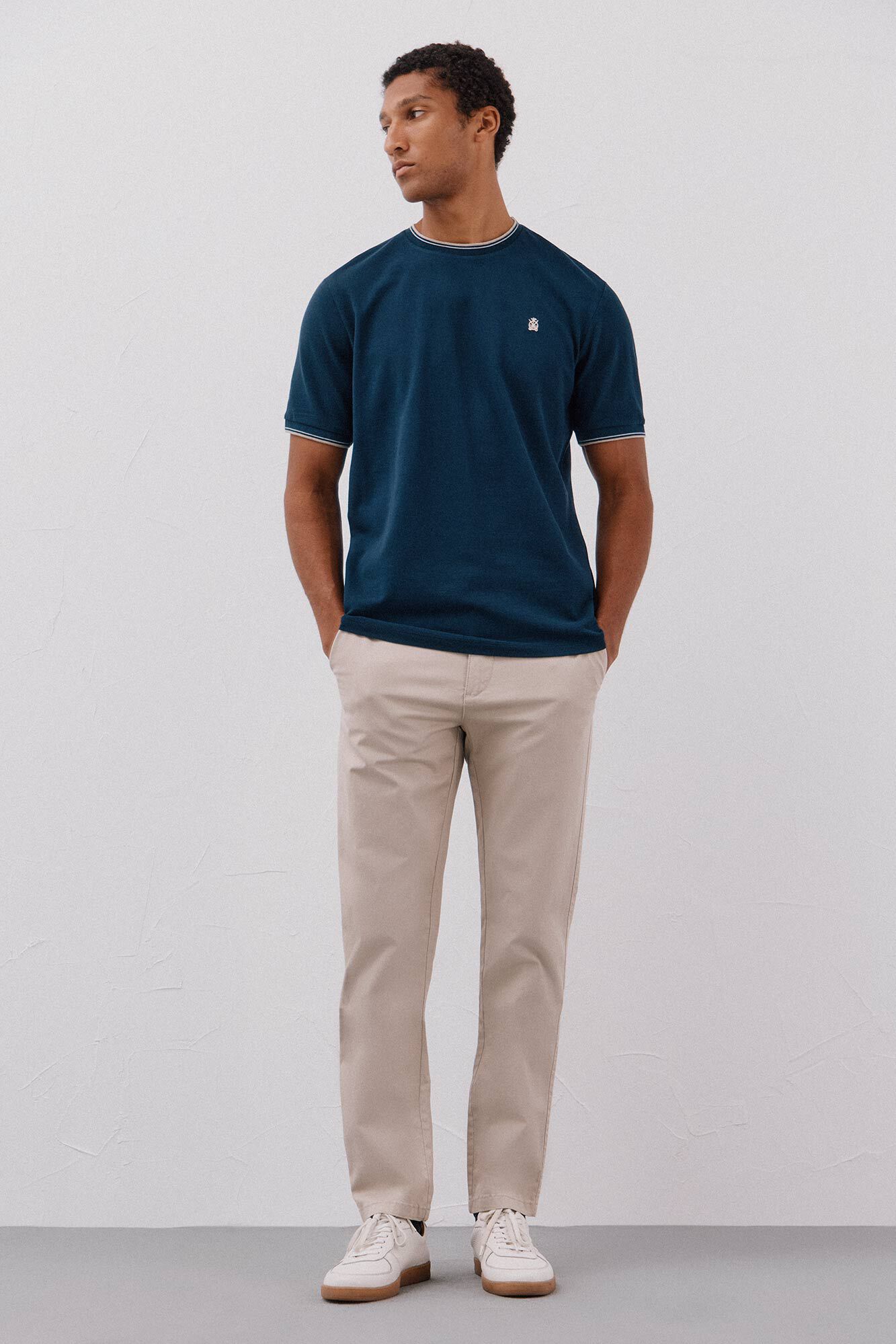 Cortefiel Camiseta com pontas de piqu&eacute;