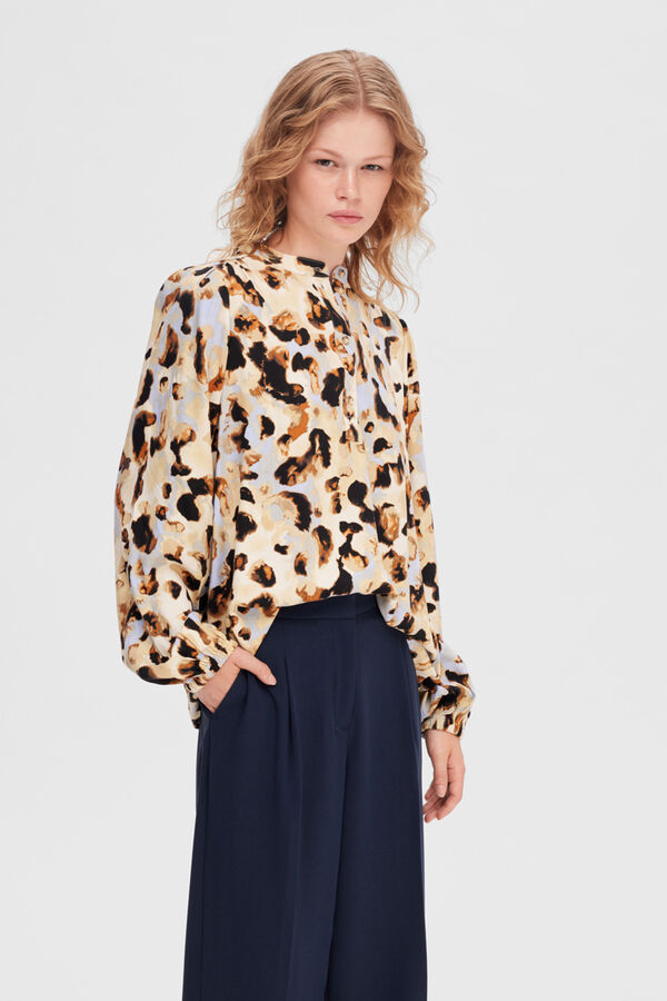 Cortefiel Blusa de manga comprida animal print confecionada 100% com Lenzing ECOVERO. Cinzento