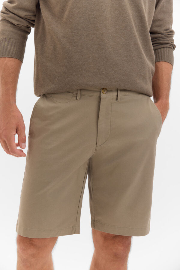Cortefiel Bermuda chino Verde