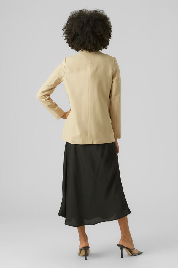 Vero Moda Blazer cl&aacute;sica corte recto Marr&oacute;n
