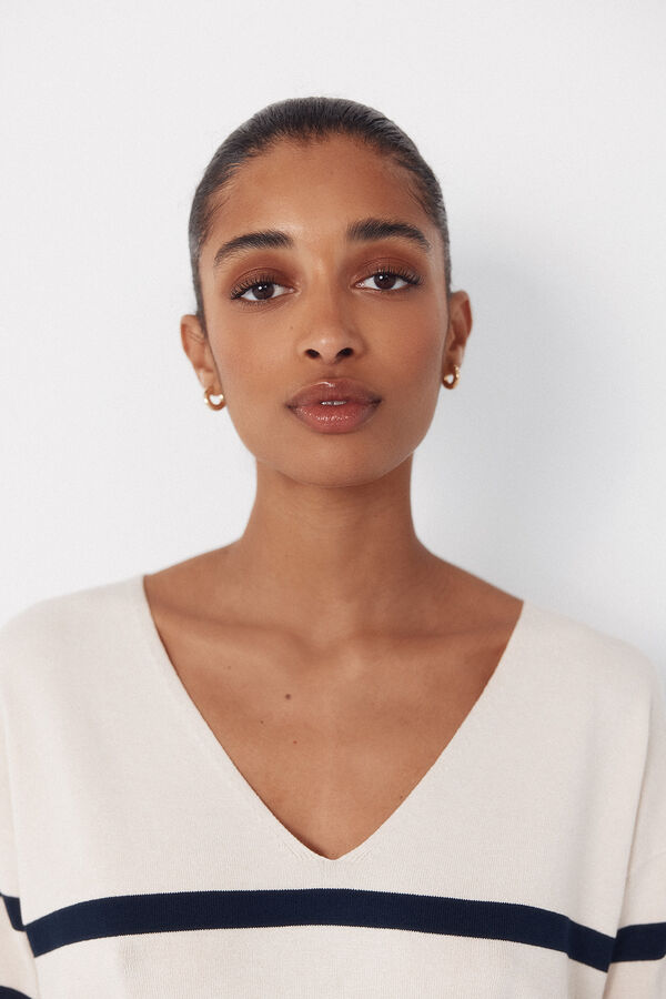 Cortefiel Camisola de malha decote bico Impress&atilde;o