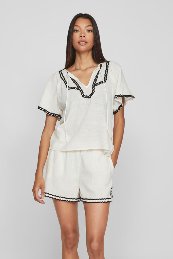 Vila Blusa manga curta com debruns Branco