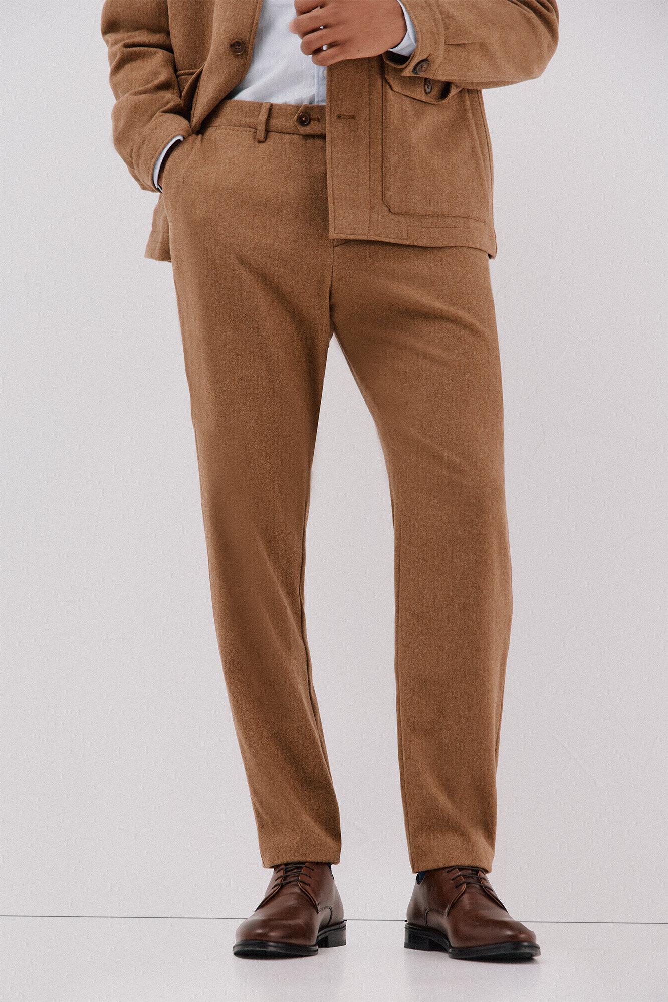 Cortefiel Pantal&oacute;n lana camel