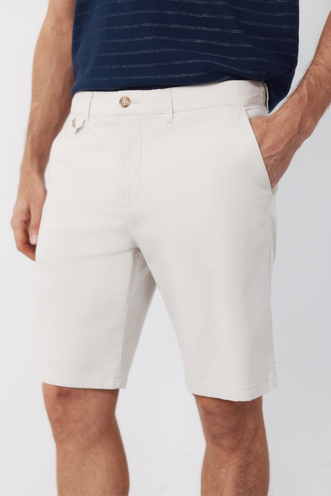Cortefiel Bermuda chino estampada ligera