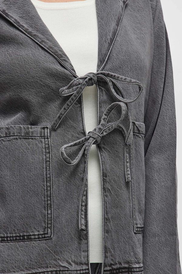 Vila Chaqueta vaquera anudada Gris oscuro