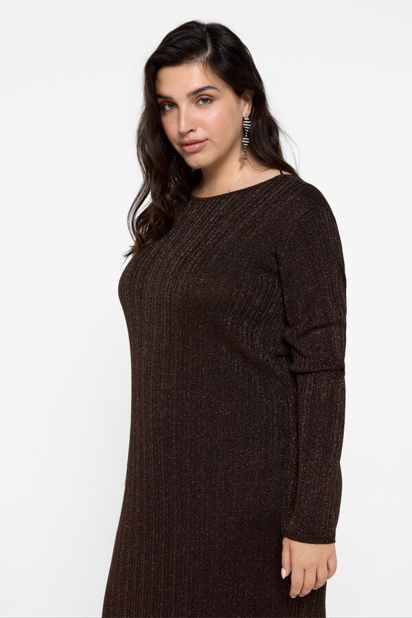 Vero Moda Curve Vestido midi plus size em malha lurex Castanho