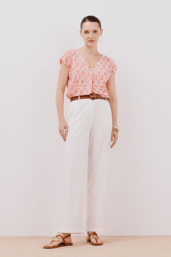 Cortefiel Camiseta pico con detalle puntilla Estampado gris