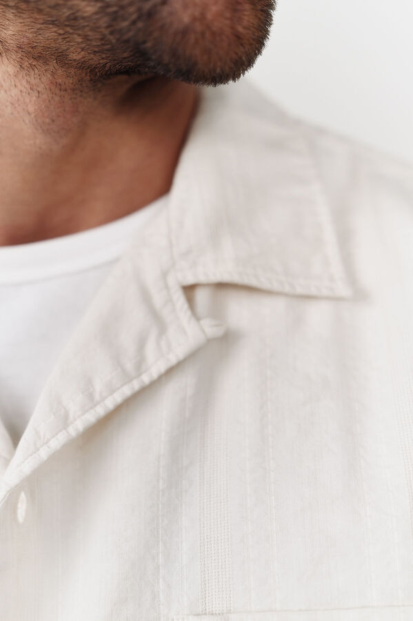 OOTO Camisa estruturada de manga manga curta Ecru