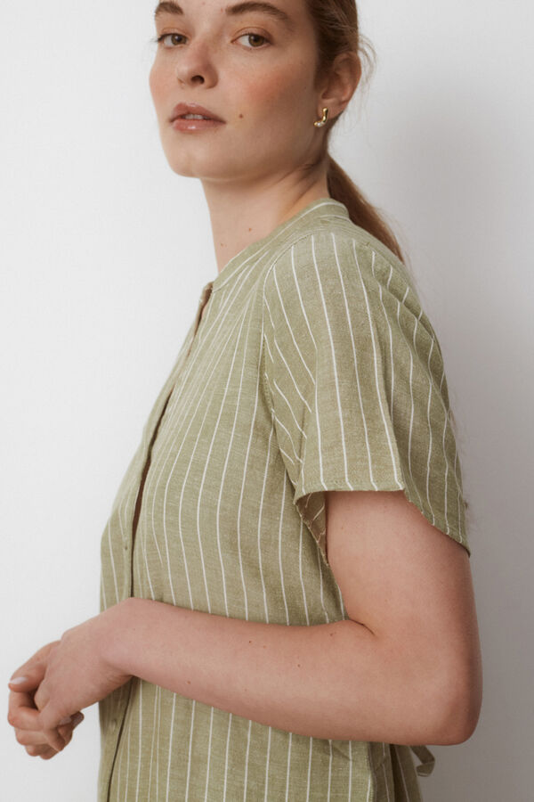 Vila Vestido curto de linho e manga curta Verde