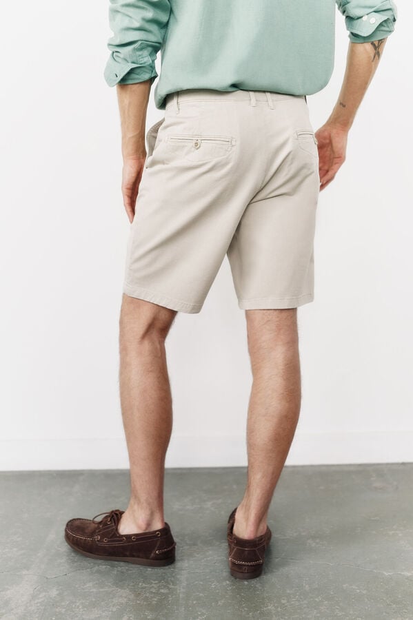 OOTO Bermuda chino Tostado