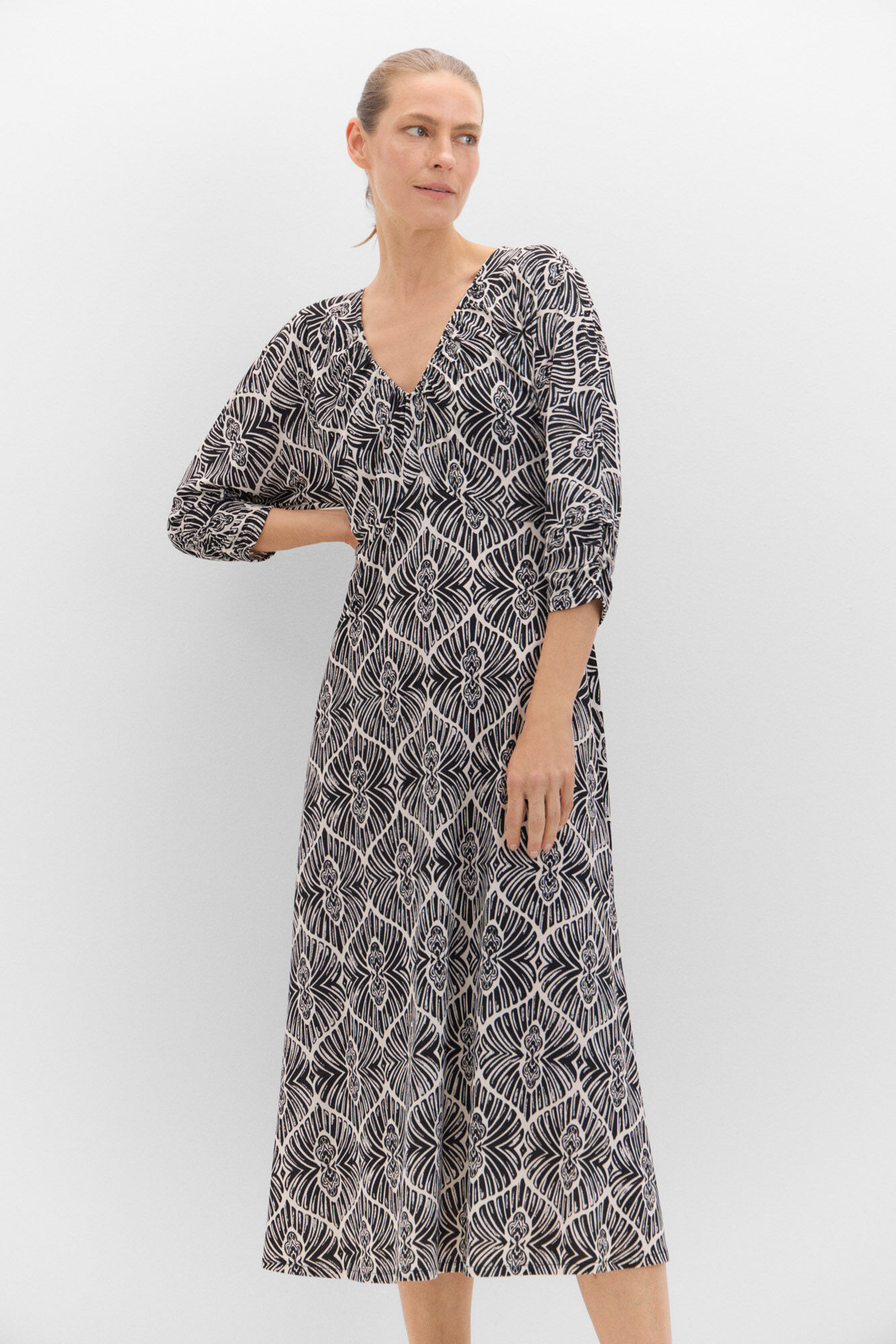 Cortefiel Vestido estampado manga morcego