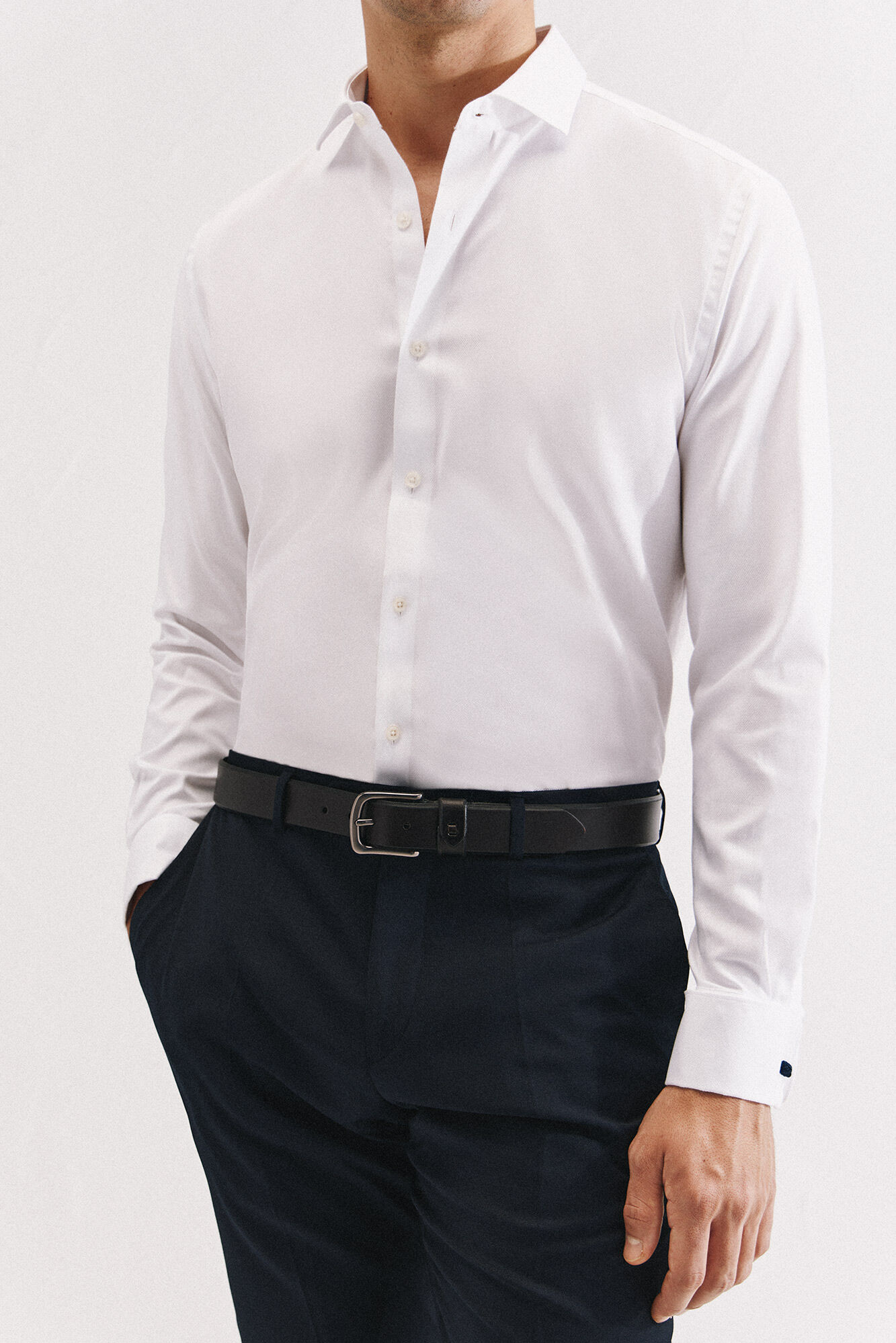 Cortefiel Camisa slim fit com abotoaduras e f&aacute;cil engomar