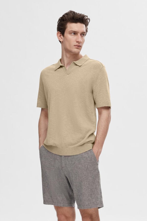 Selected Polo de manga curta confecionado com linho e algod&atilde;o.  Cinzento