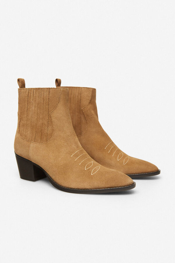 Cortefiel Bot&iacute;n serraje Beige