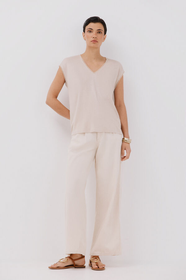 Cortefiel Camiseta b&aacute;sica com bainha Castanho