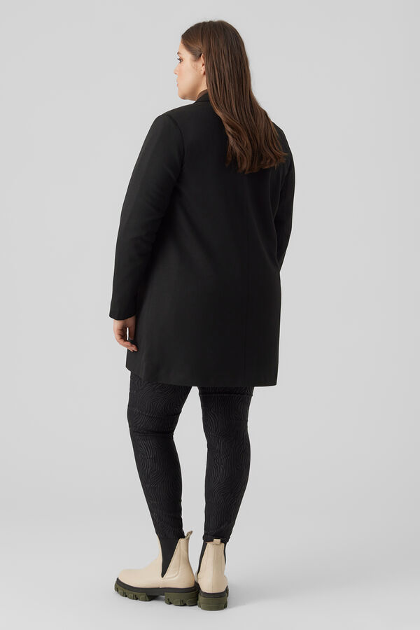 Vero Moda Curve Blazer manga larga con bolsillos talla grande Negro