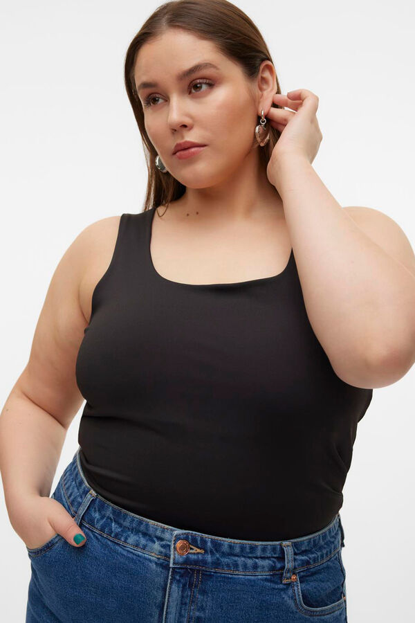 Vero Moda Curve Top tirante larga talha grande Preto