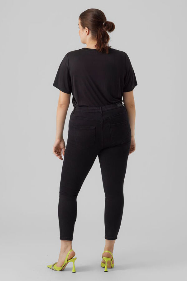 Vero Moda Curve Jeans Slim tamanho grande  Preto