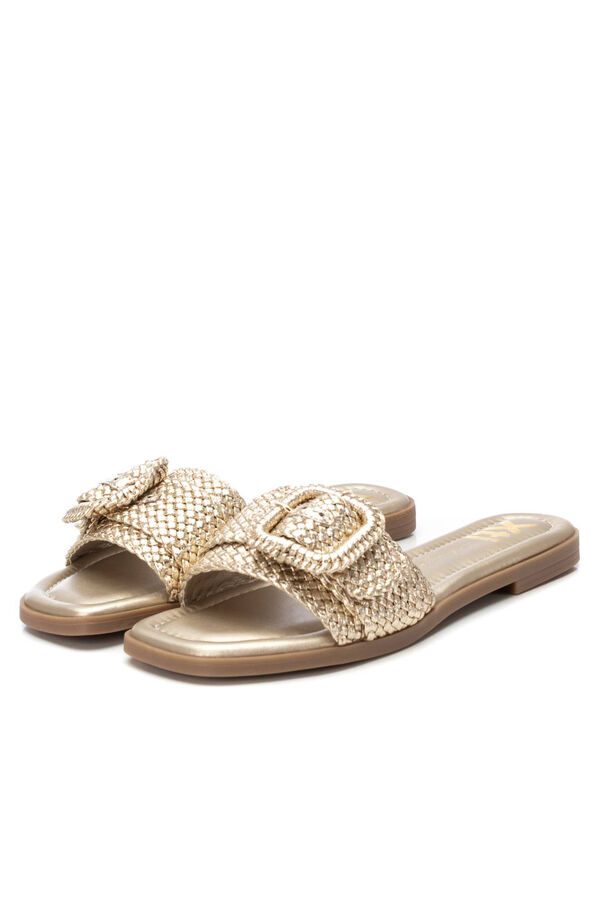 XTI Sandalia plana Dorado