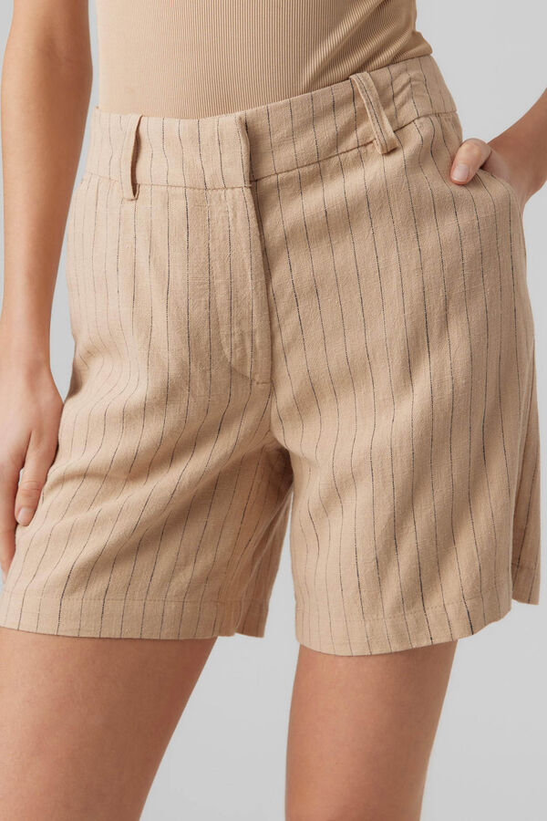 Vero Moda Bermudas de linho Castanho