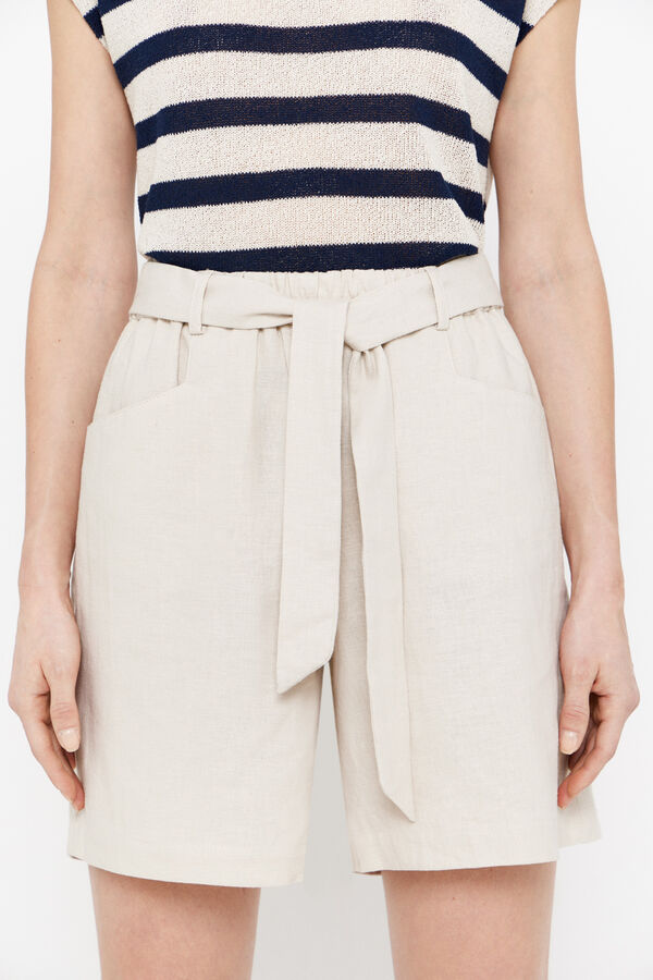 Cortefiel Cal&ccedil;as bermuda linho Castanho