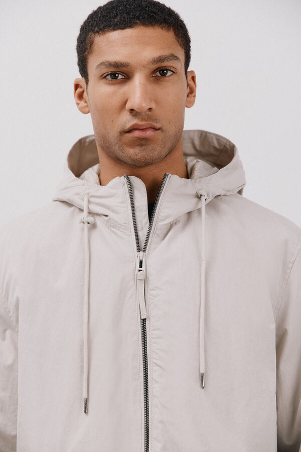 Cortefiel Parka curta e leve Cinzento