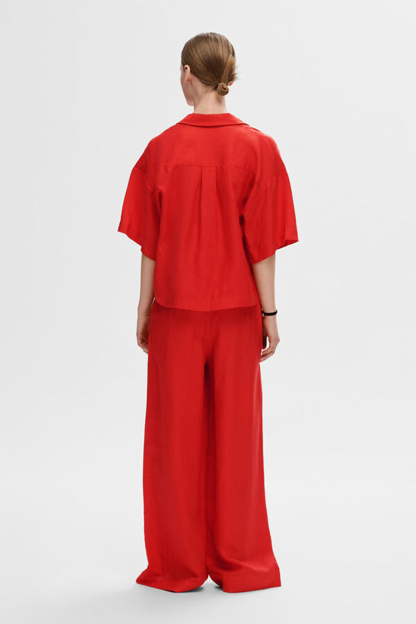 Selected Femme Camisa de linho de manga curta com bolso.  Azul