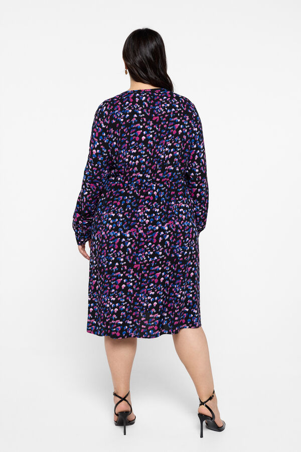 Evoked by Vila Vestido curto curvil&iacute;neo manga comprida Preto