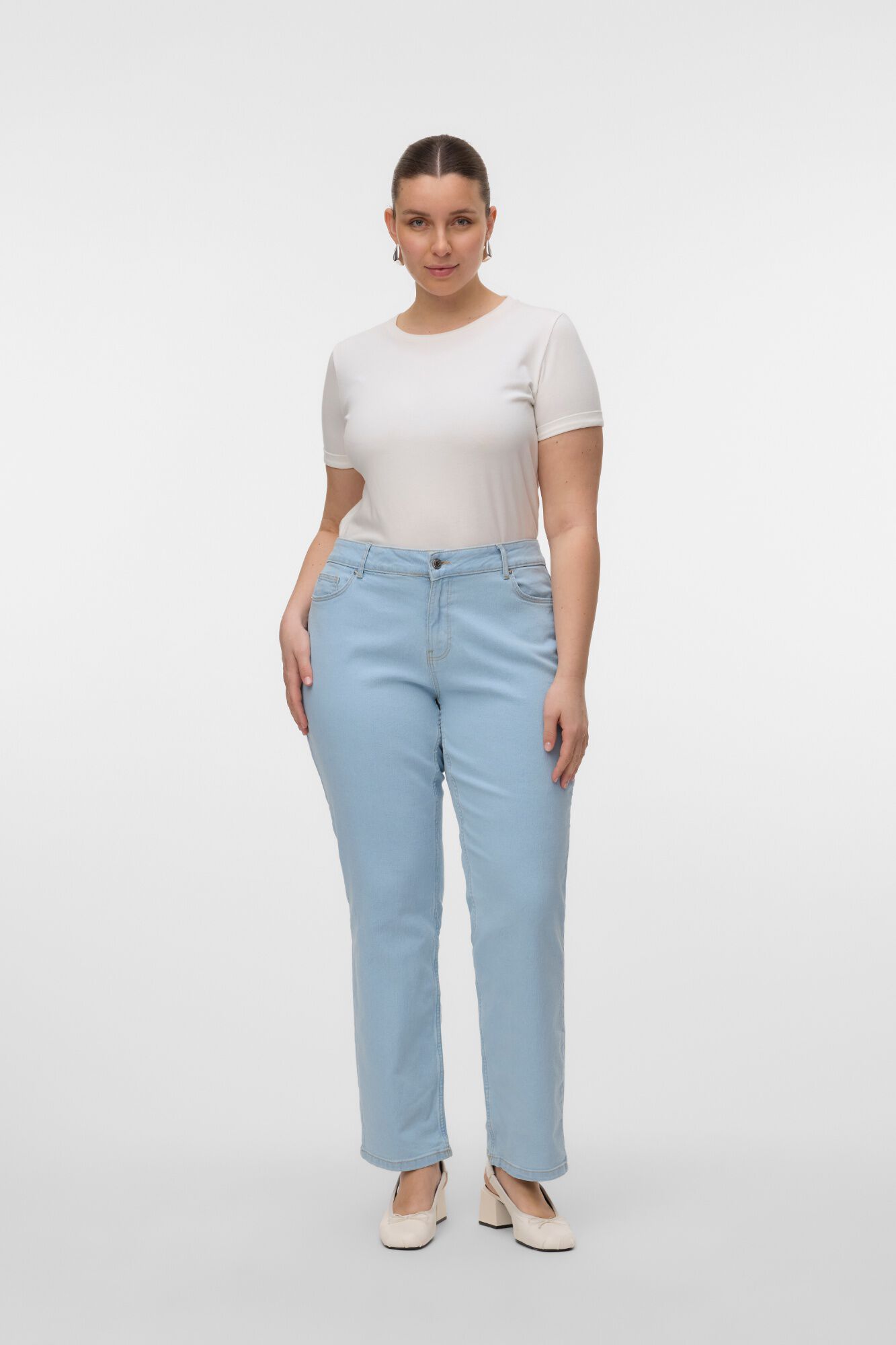 Vero Moda Curve Cal&ccedil;as jeans de corte reto tamanho grande