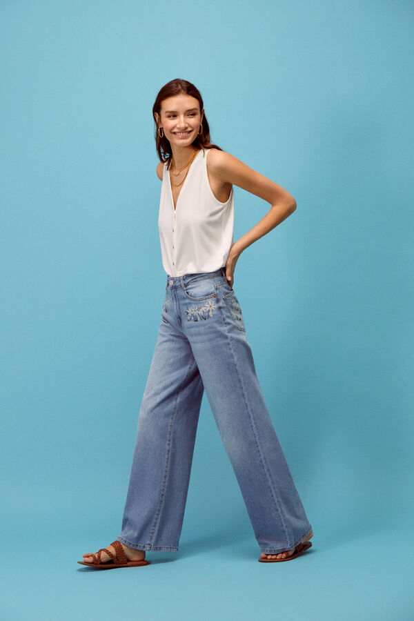 Promoções em Jeans Feminino