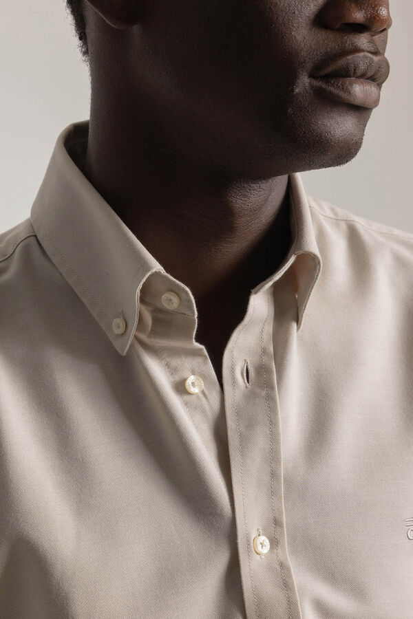 PuroEGO Camisa oxford slim fit Beige