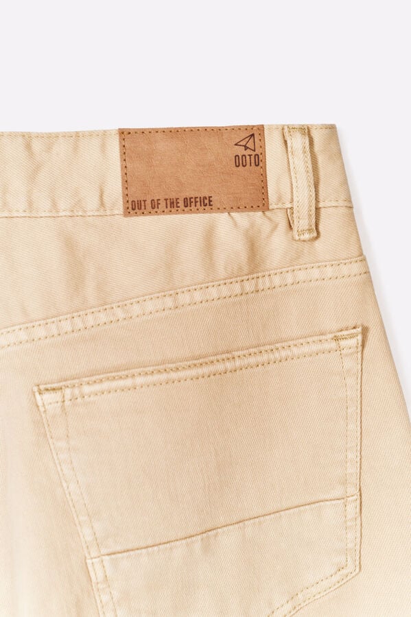 OOTO Jeans 5 bolsillos color slim Dorado