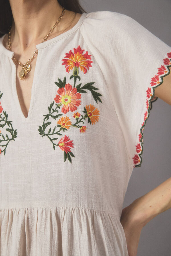 Cortefiel Vestido algod&oacute;n bordado Blanco