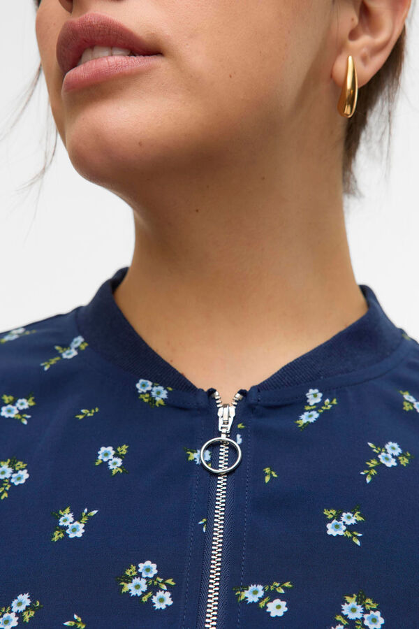 Vero Moda Curve Jaqueta bomber plus size Azul