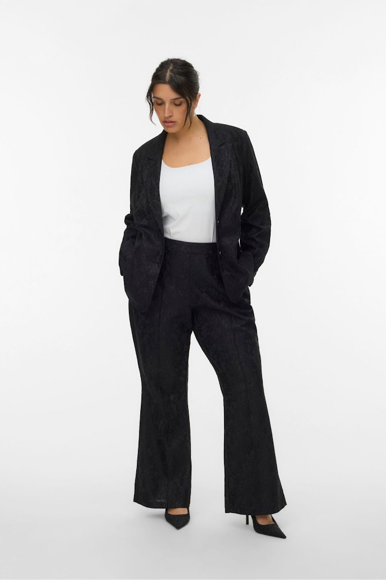 Vero Moda Curve Cal&ccedil;a plus size de renda renda
