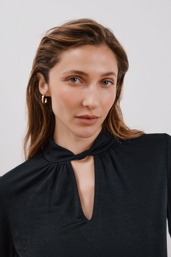 Cortefiel Camiseta escote nudo Negro