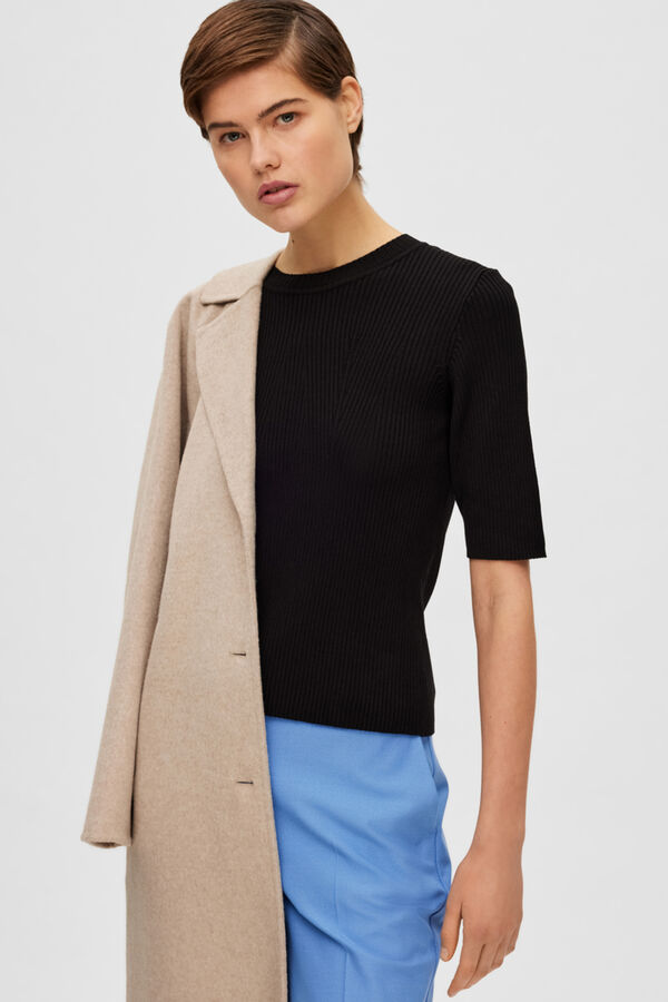 Selected Femme Top de malha de manga curta confecionado com Lenzing Ecovero Preto