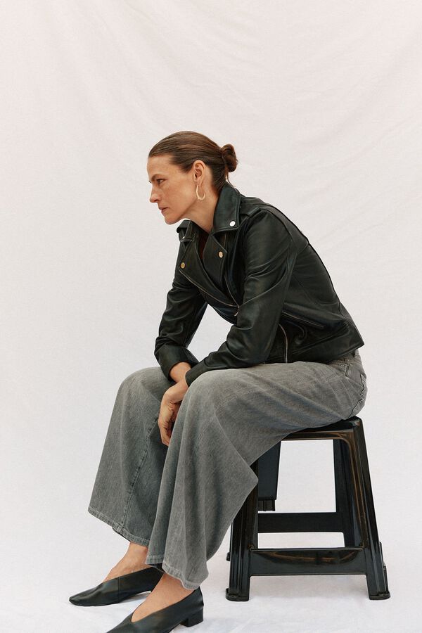 Cortefiel Jaqueta de pele com fecho-éclair Preto