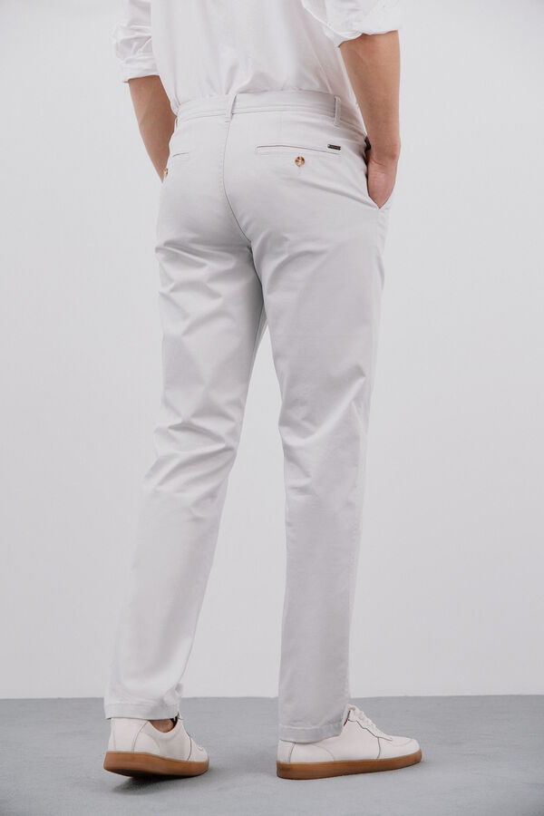 Cortefiel Pantalón chino regulart fit Gris
