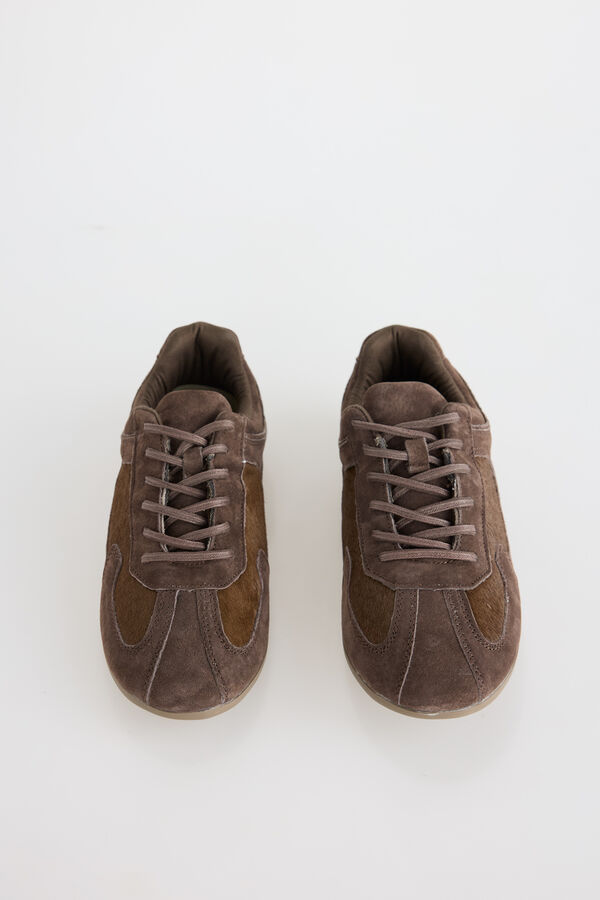Slowlove Zapatilla serraje y pelo Marr&oacute;n